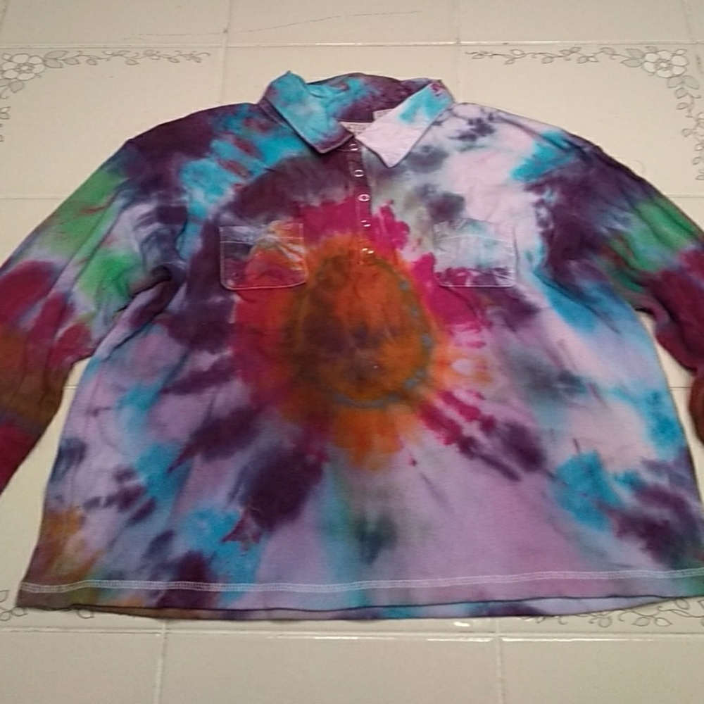 M Long sleeve tye dye women's top 19